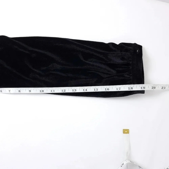 EACH X OTHER Pleated Velvet Cold-shoulder Maxi Dress In Black S - Picture 11 of 14